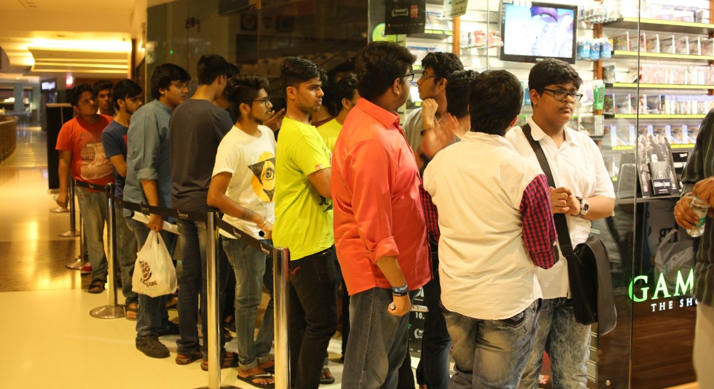 iLL at Just Cause 3 and Rainbow Six Siege Midnight Launch