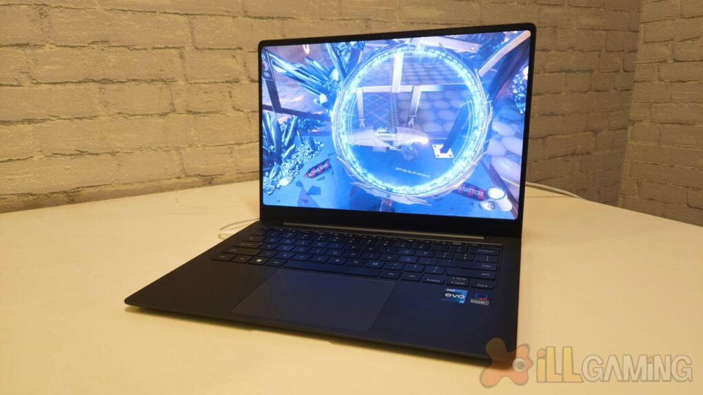 Samsung Galaxy Book 3 Pro OLED 3K Display On