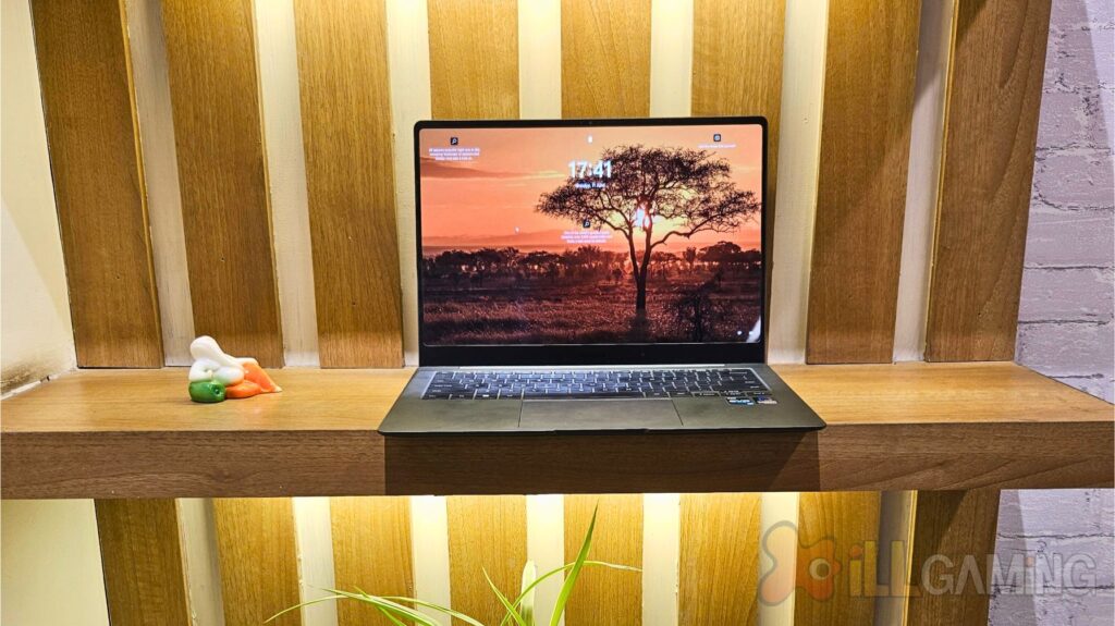 Samsung Galaxy Book 3 Pro Display sitting beautifully