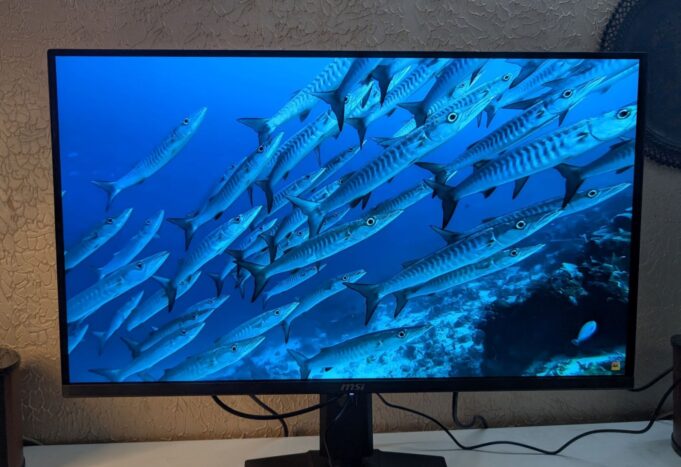 MSI MAG 321UP QD-OLED 32-inch 4K Monitor Review