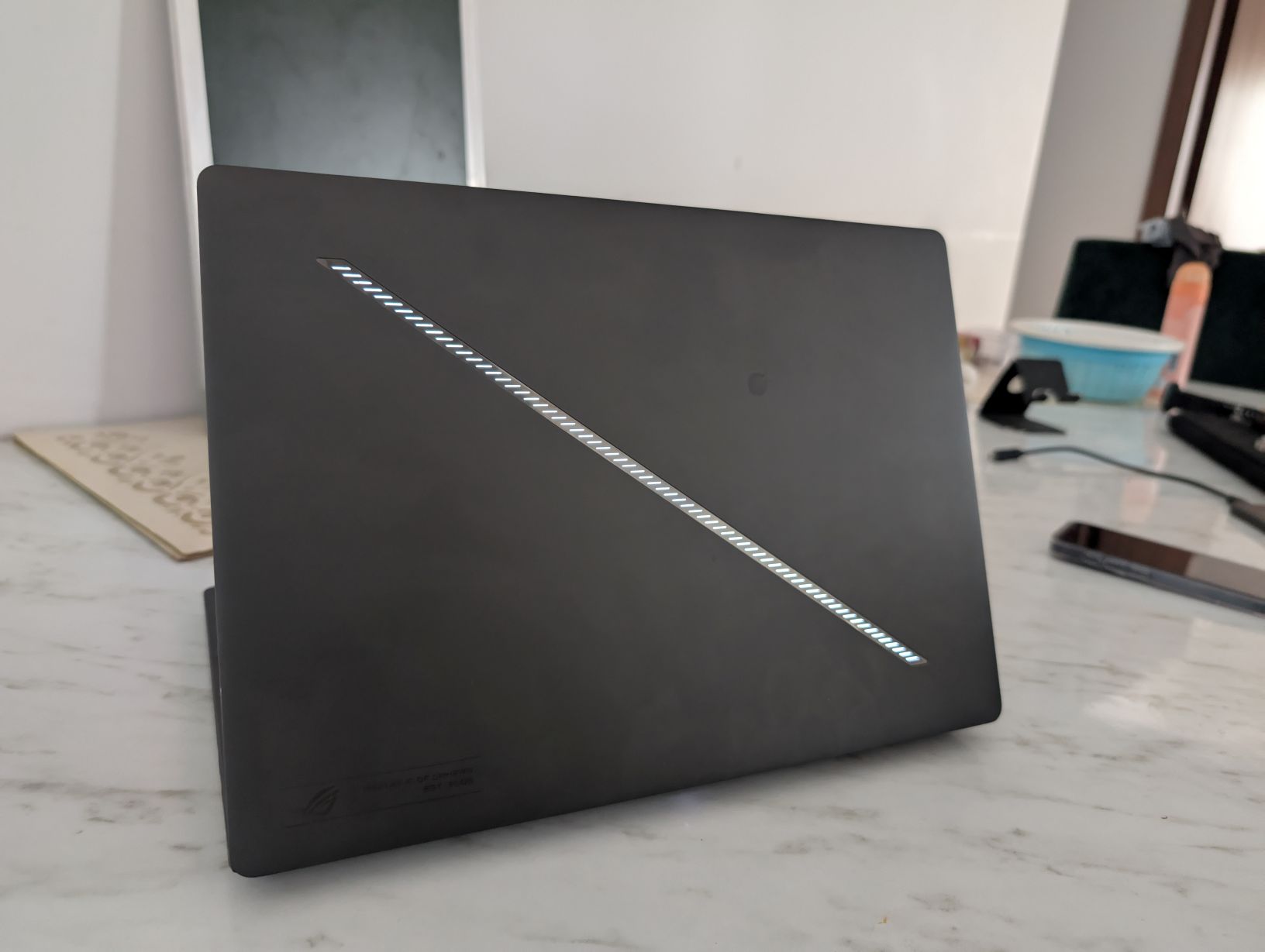 Asus ROG Zephyrus G14 (2025, Ryzen 9 AI, RTX 5070Ti) Review