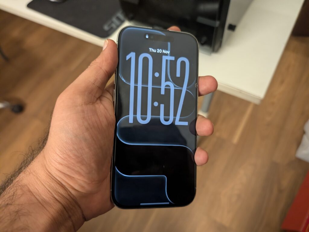 iPhone 17 air in hand lock screen